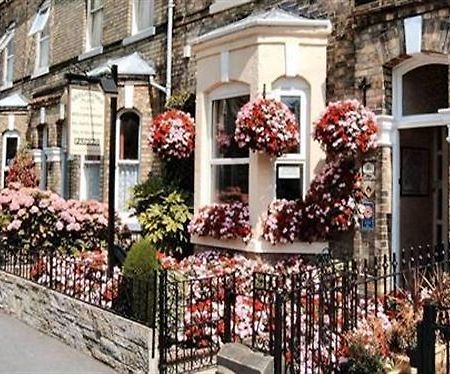 Chelmsford Place Guest House Йорк Экстерьер фото