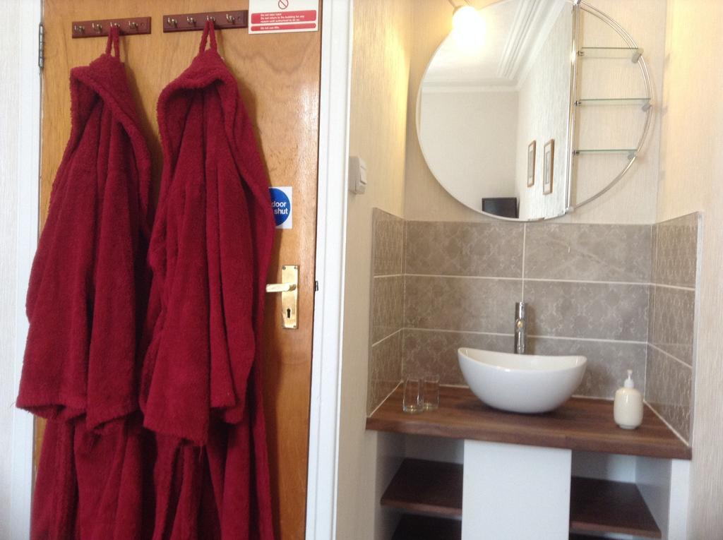 Chelmsford Place Guest House Йорк Номер фото