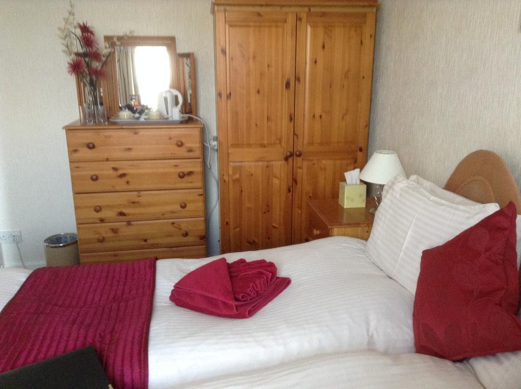 Chelmsford Place Guest House Йорк Номер фото
